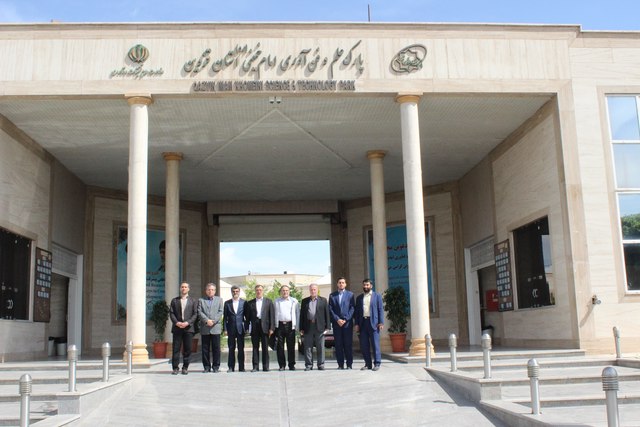 بازدید مسئولان صندوق نوآوری و شکوفایی از پارک علم و فناوری قزوین